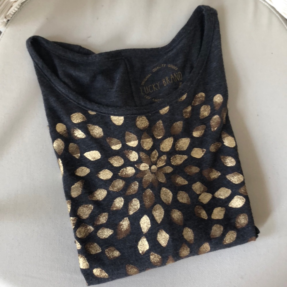 Lucky Brand top